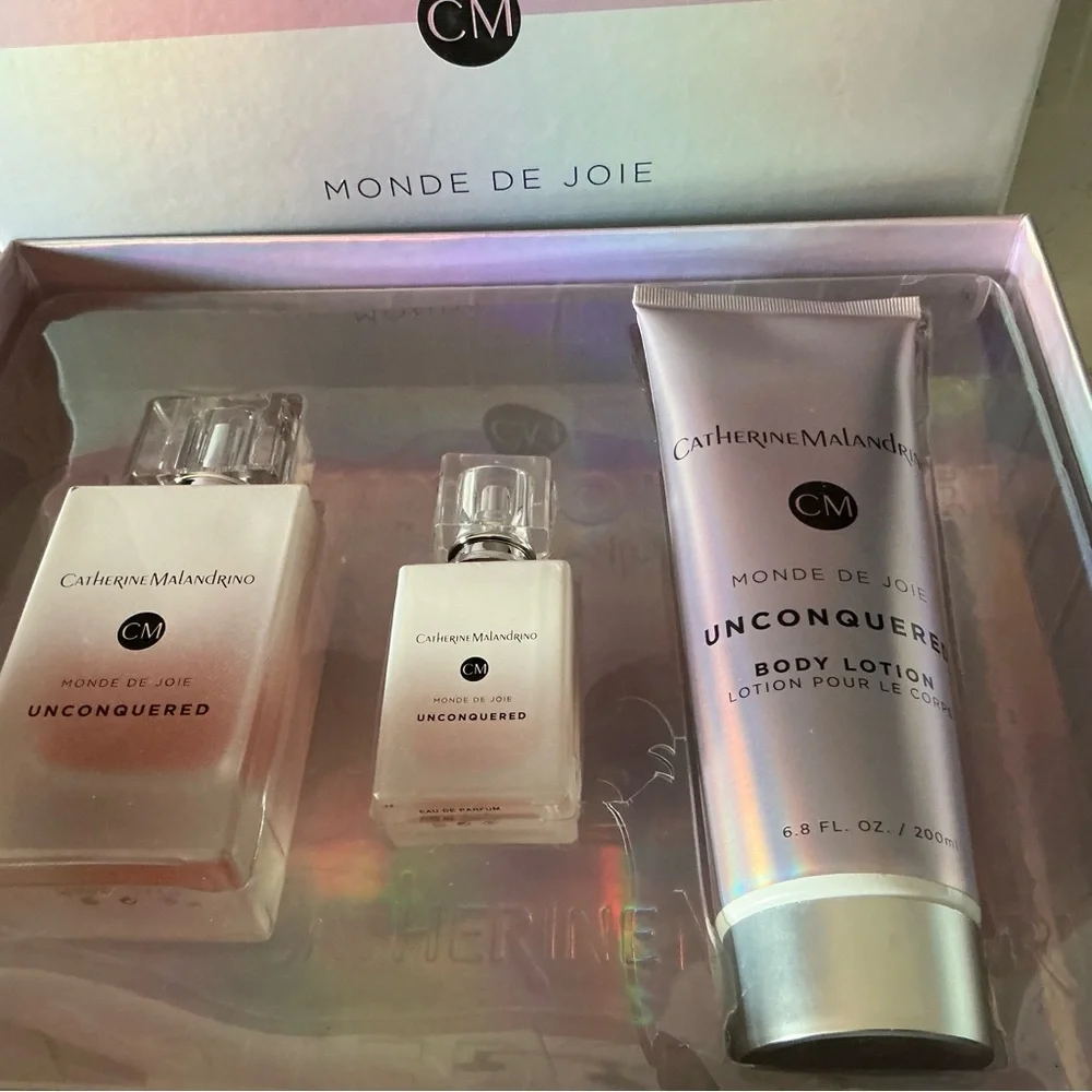 Catherine malandrino unconquered 3 piece gift set